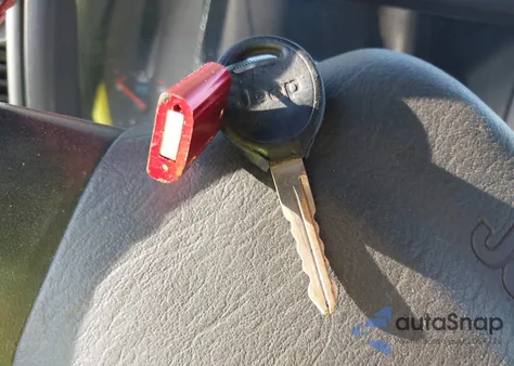 2002 Jeep Wrangler Sport z USA, uszkodzony, nr VIN 1J4FA49S62P704565